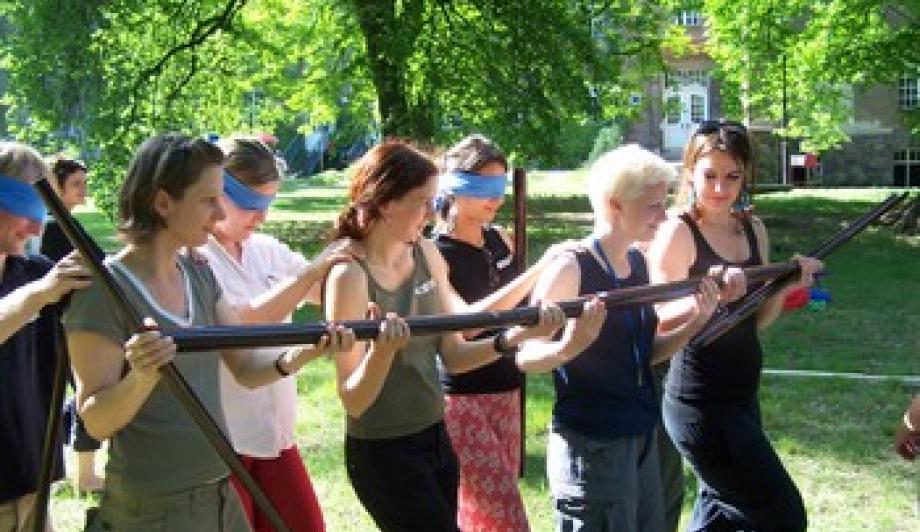 "step by step" - Schritt für Schritt Zukunftsperspektiven entwickeln