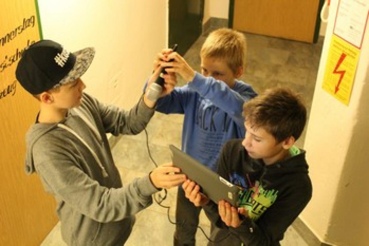 Die Kinder konnten im Projekt eigene Filme erstellen. - Foto: Projekt "früh aufgestellt"