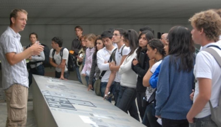 Die KZ-Gedenkstätte Sachsenhausen ist eine Station auf der Reise der deutsch-israelischen Gruppe.