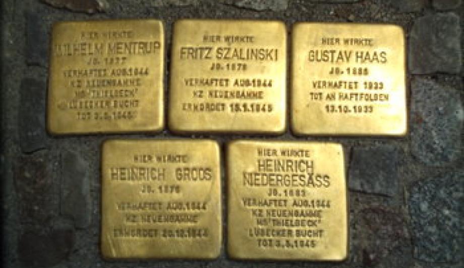 Stolpersteine - Foto: Roland1952/Wikipedia