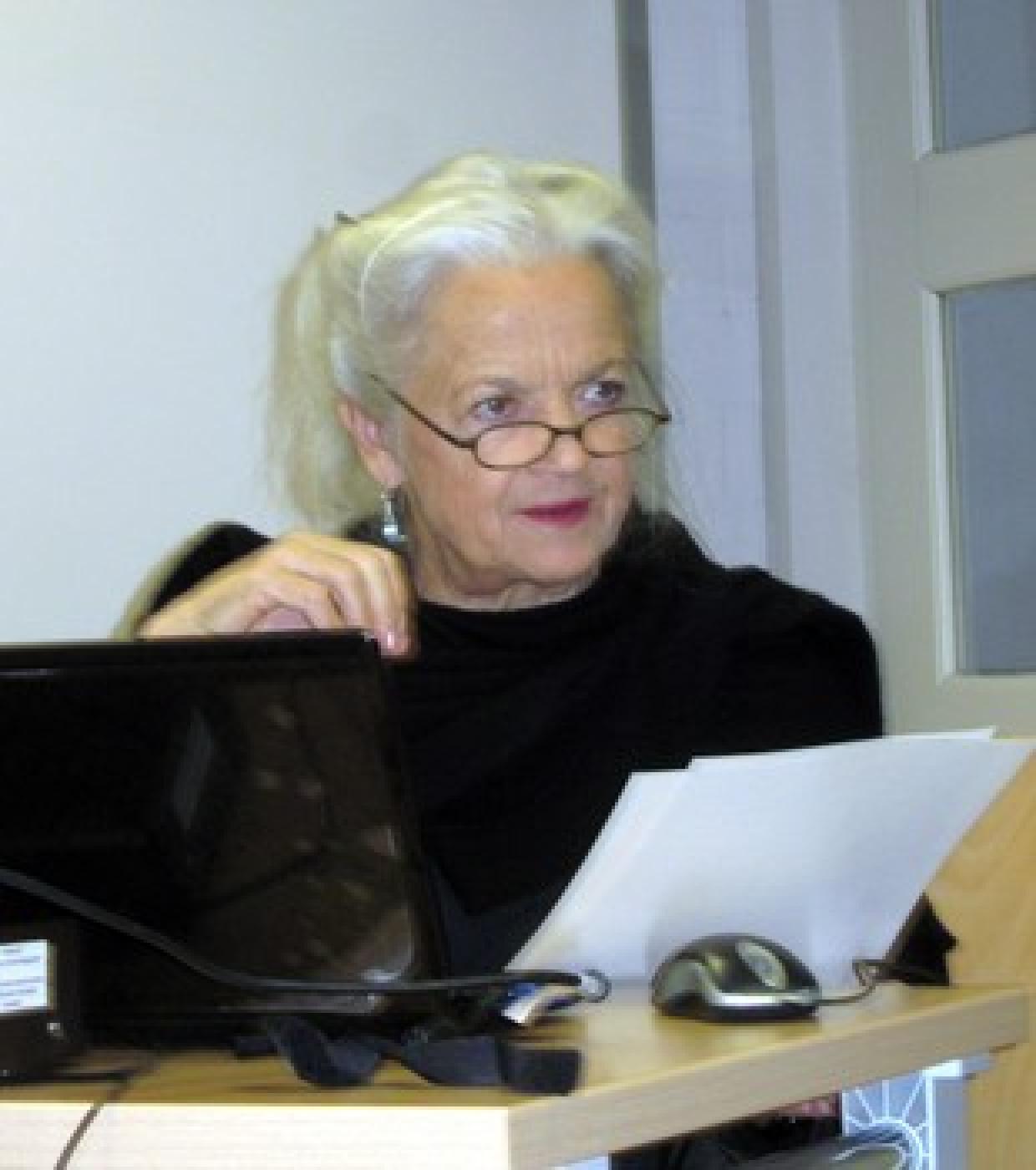 Prof. Annedore Prengel