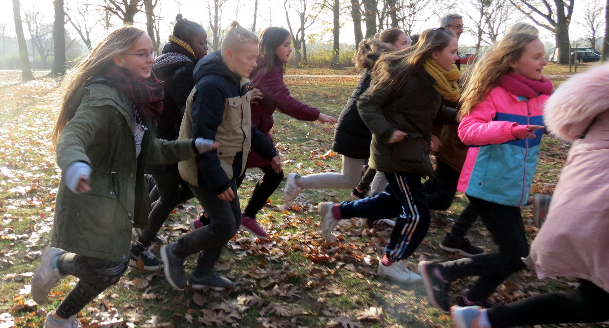 Spiele zur Zusammenarbeit waren Teil des Programms. Spiele zur Zusammenarbeit waren Teil des Programms.