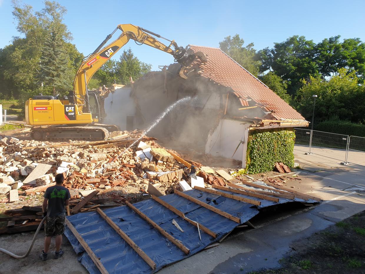 Abriss der alten Halle Ende Juli 2020